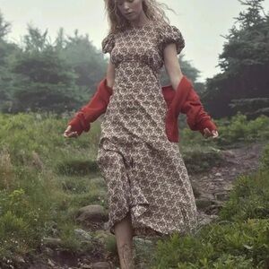 Dôen Rhodia Dress in Creme Forest Floral